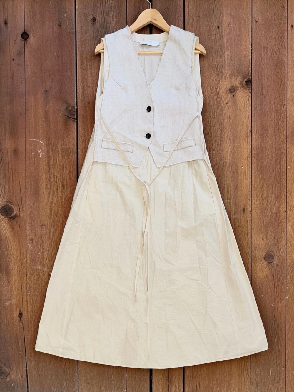 TELA Made in Italy Fiona Midi Dress with Built in Vest in Cream Size Small